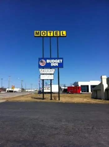 Budget Inn Caravan Motel 6